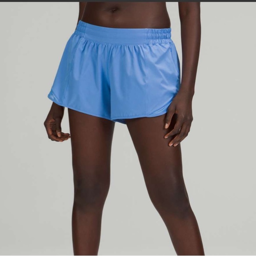 Lululemon Hotty Hot Low-Rise Lined Short 4"
Blue Nile